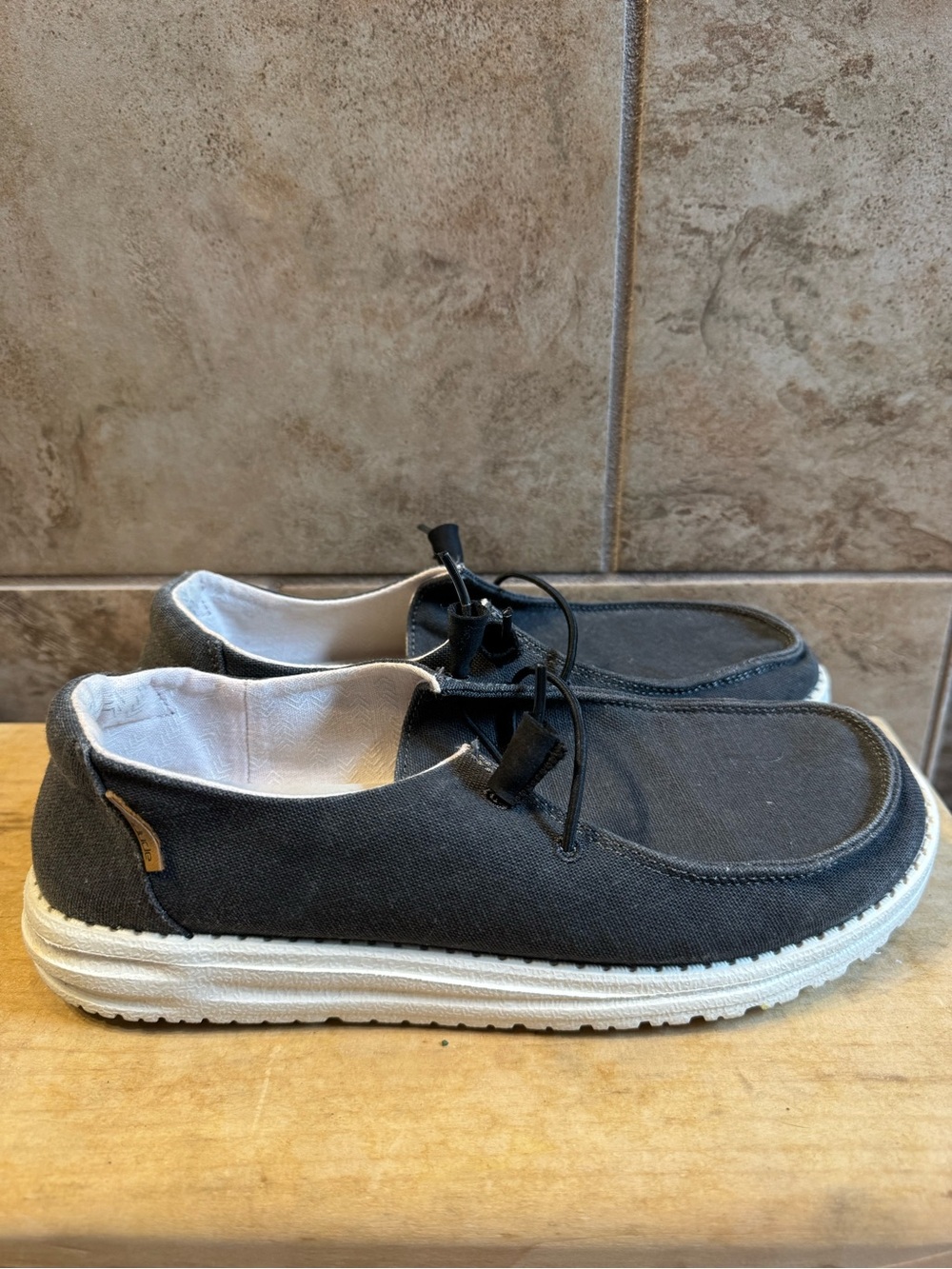 Hey Dude Women's Chambray Off  Black Canvas Slip-On Loafers with White Sole - Picture 4 of 6